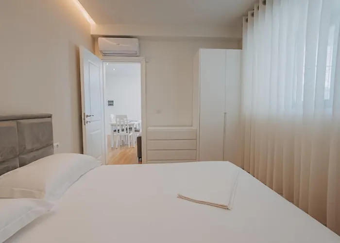 Jd Luxury * Vlorë