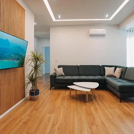 Jd Luxury * Vlorë