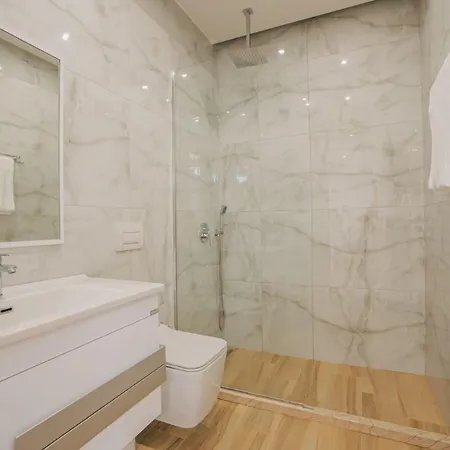 Apartment Jd Luxury Vlorë
